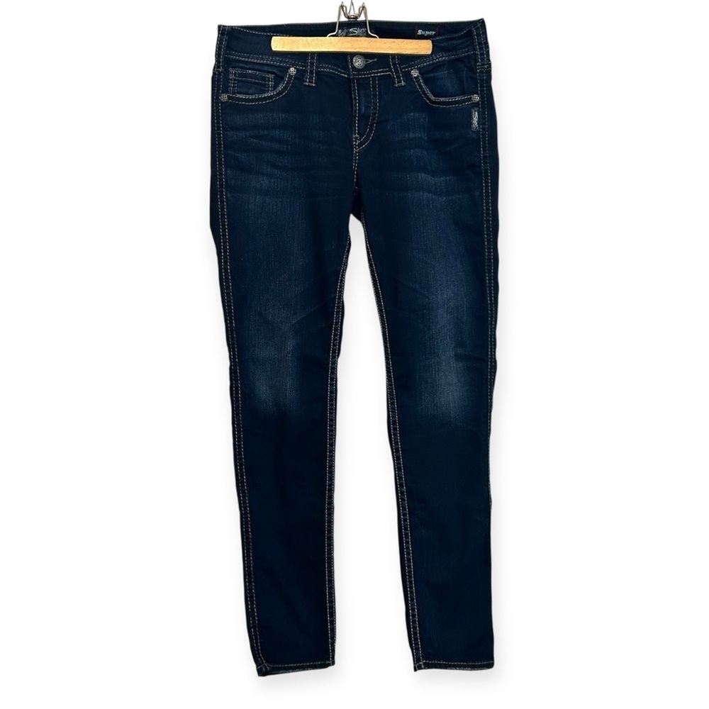 Silver Suki Mid Rise Dark Wash Skinny Jeans W31-L31